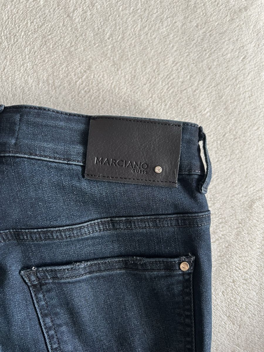 Guess Jeans: Marciano Guess Skinny Jeans – Usato da Opfikon venduto da Sili121 1