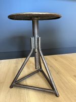 Tabouret vintage industriel usine Neuchatel
