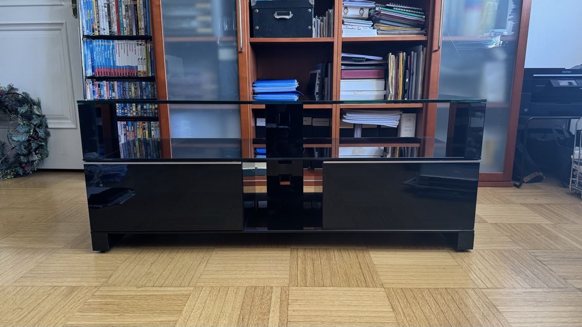 Mobili TV: SONOROUS TV-Lowboard aus Glas – Usato da Küsnacht ZH venduto da Floor1an 3