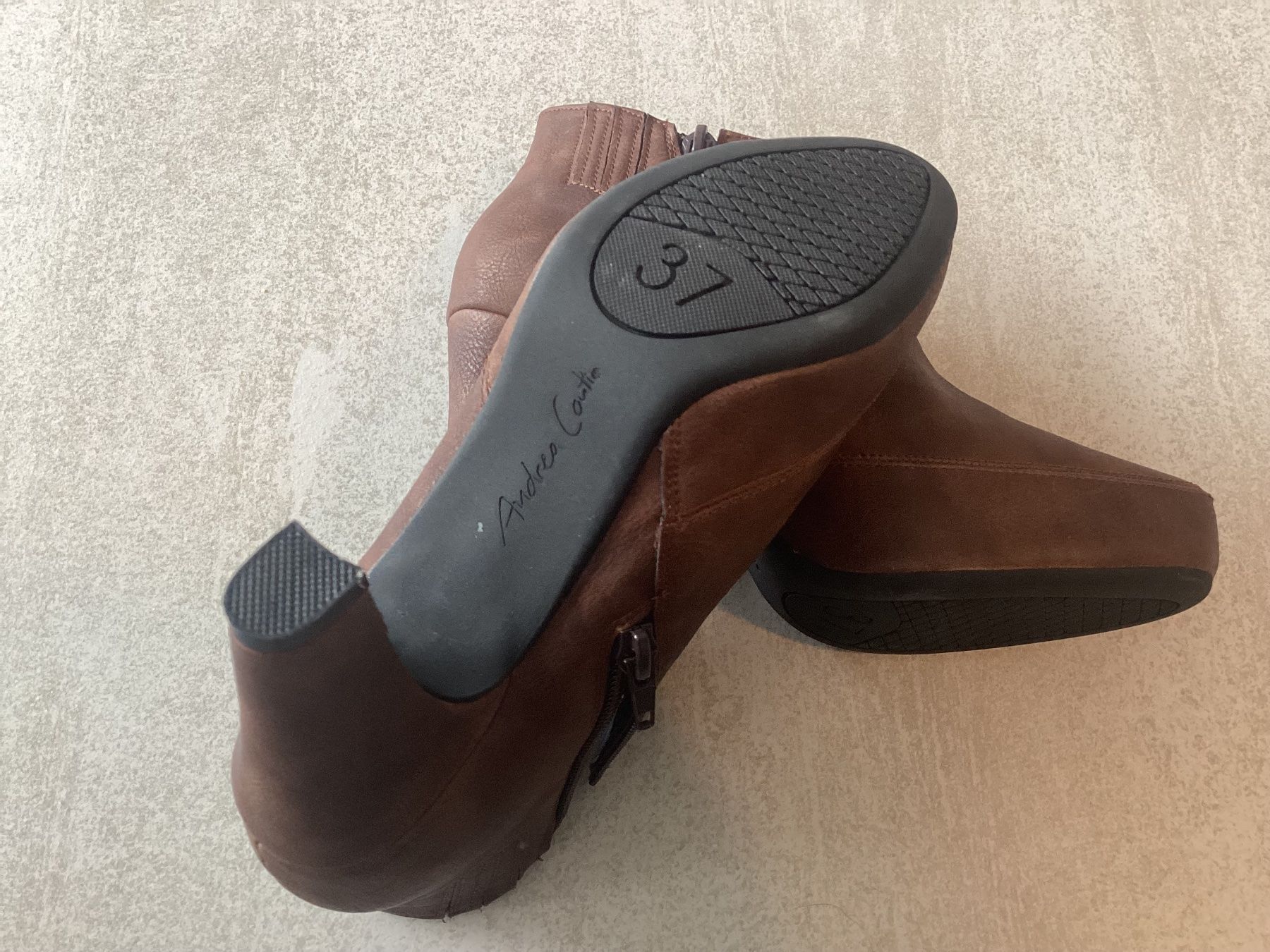 Scarpe da donna: Stiefeletten mit Plateauabsatz Gr. 37 / NEU – Nuovo (secondo la descrizione) da Riehen venduto da Bibo 4