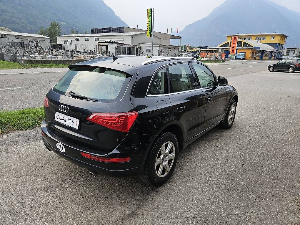 Autos: AUDI Q5 TDIESEL 4X4 AUTOMATICA COLLAUDATA  – Gebraucht aus Biasca von autolowcost 5