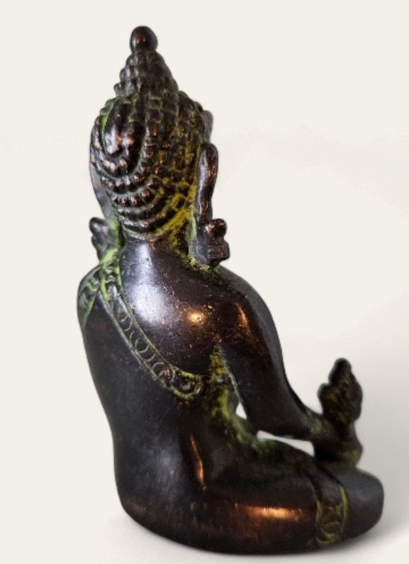 Sculture & Statue: Boudha en Bronze. – Nuovo e nell'imballaggio originale da Vernier venduto da 19pigments 1