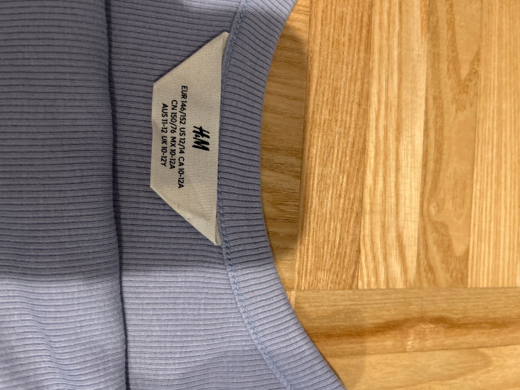 H&M Kleiderpakete & -sets: 2er Set H&M Top Gr. 146/152 Mädchen Sommer Essential – Gebraucht aus Zollikerberg von simonethomasenola 2