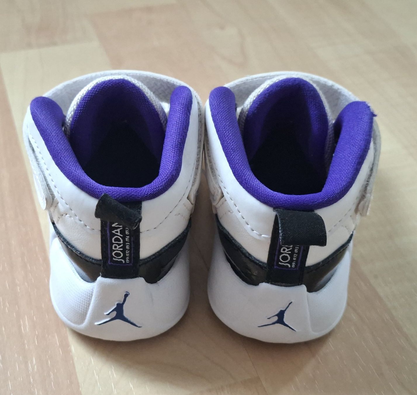 Jordan Scarpe per ragazzi: Jordan Kinder - Sneaker Gr. 23.5 – Usato da Niederlenz venduto da ion_gv7d 4