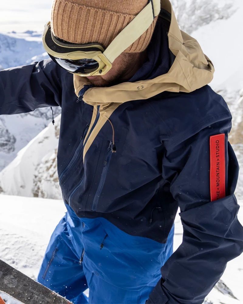 Giacche: The Mountain Studio Z-2 Dark Navy, Blue Quartz-Sand / Small – Nuovo (secondo la descrizione) da Corpataux venduto da t1969p
