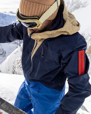 The Mountain Studio Z-2 Dark Navy, Blue Quartz-Sand / Small