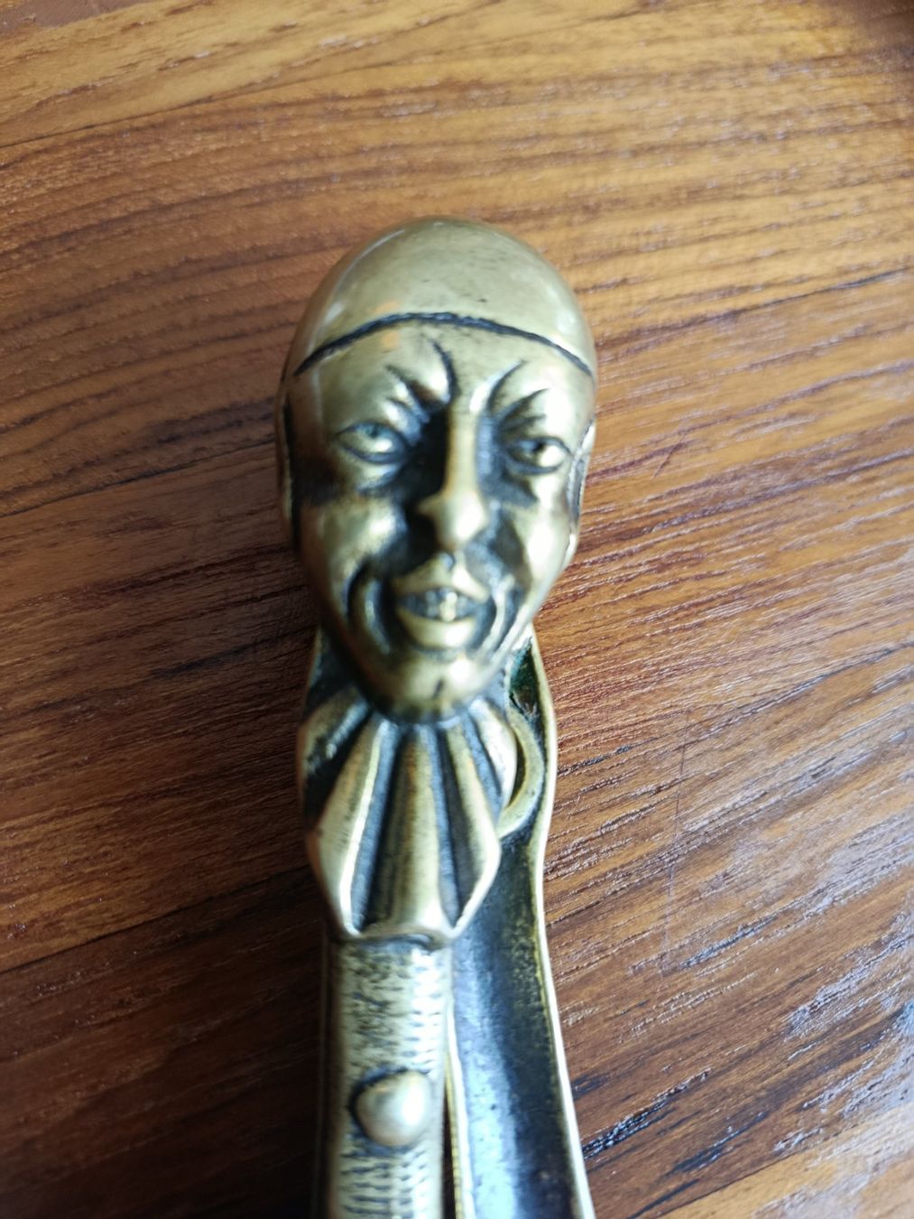 Sculture & Statue: Antik Messing Clown Vintage Nussknacker – Usato da Zürich venduto da timeless.tones 2