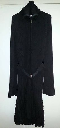 Valentino 42 M wool