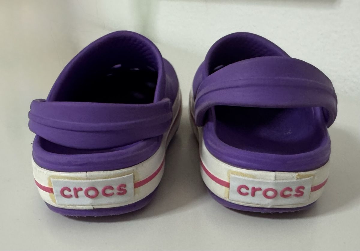 Crocs Scarpe per ragazze: Lila Crocs Clogs Kinder Gr. 24 - 26 – Usato da Flumenthal venduto da Krajan 4
