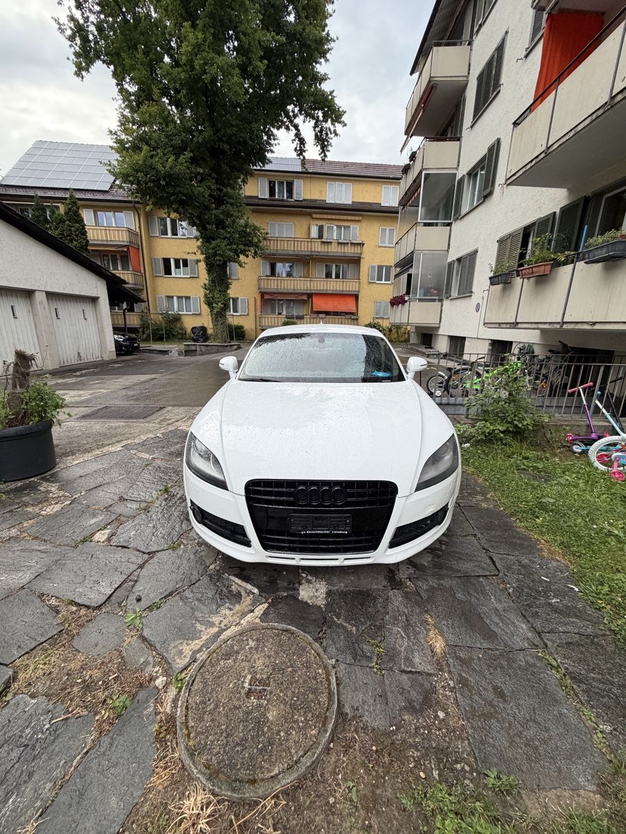 Audi Automobili: Audi tt Sportliches Coupé – Usato da Zürich venduto da bur_p68t 4