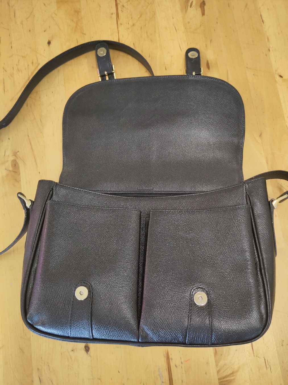 Burberry Borse: Burberrys Vintage Handtasche schwarz – Usato da Pratteln venduto da Cartonsducoeur_bl 8