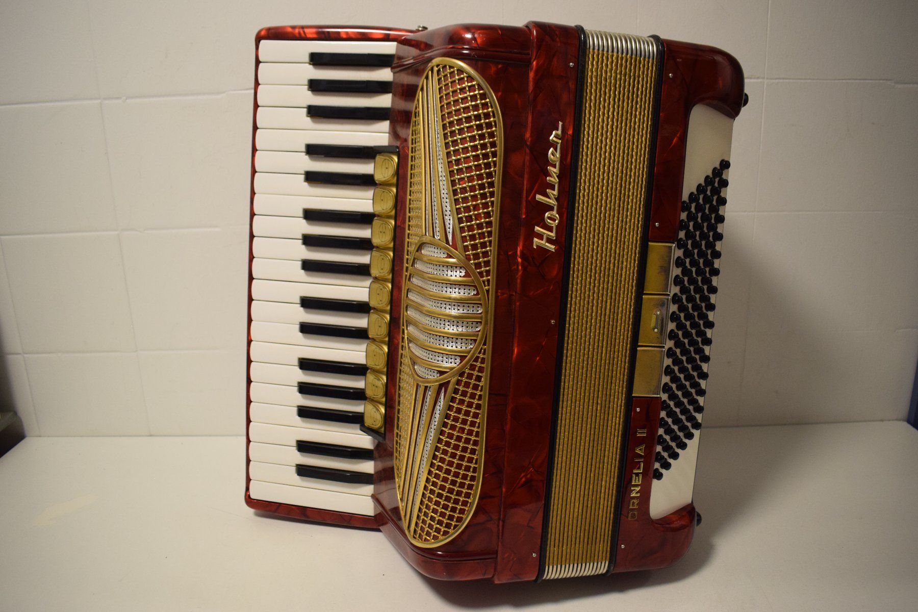 Strumenti musicali: Akkordeon chromatisch Hohner Cornelia III – Usato da Zürich venduto da baumusik 4