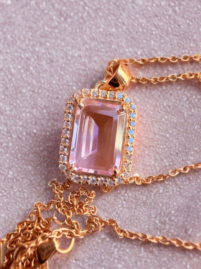 Catenine: Collier en Kunzite et Moissanites – Nuovo e nell'imballaggio originale da St-Maurice venduto da Sandrinette123 1