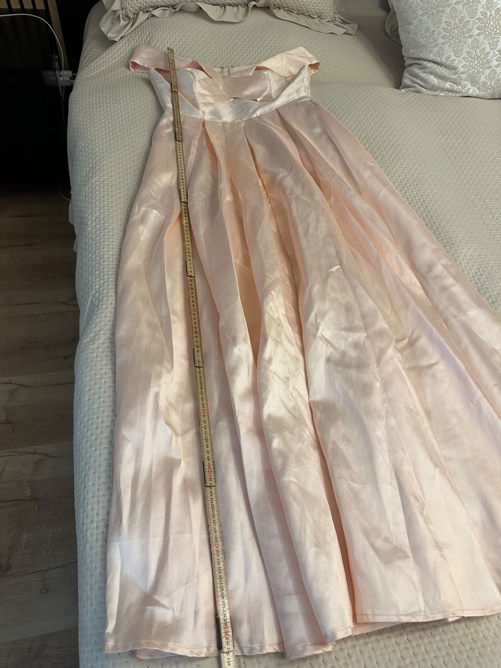 Robes: Abendkleid Gr 44 – D'occasion à Volketswil par Sina008 8