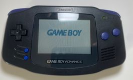 Nintendo Game Boy Advance / Schwarz