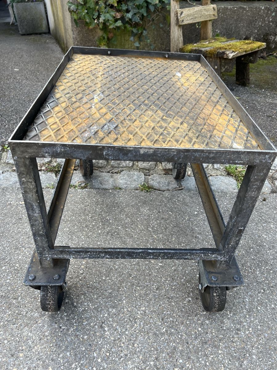 Valigie & Borse: Servierwagen, Rollwagen, Industrie chic – Usato da winterthur venduto da Cw5 2