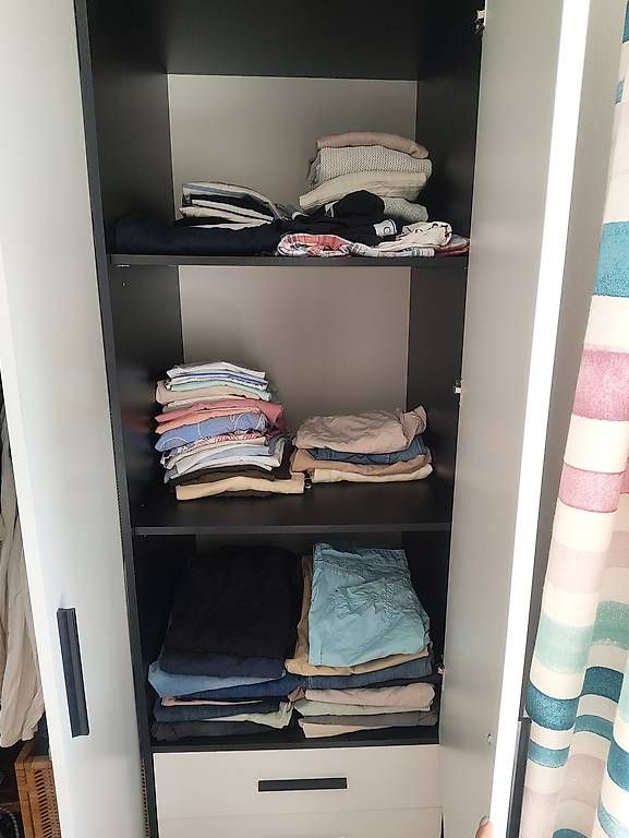 Schränke: Kleiderschrank schwarz-weiss – Gebraucht aus Münchenstein von CoraJ 3