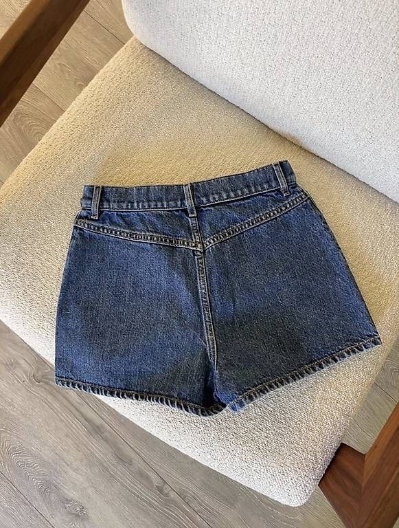 Jeans: Chanel  Short en jean – Gebraucht aus Lausanne von Temamapaire 2