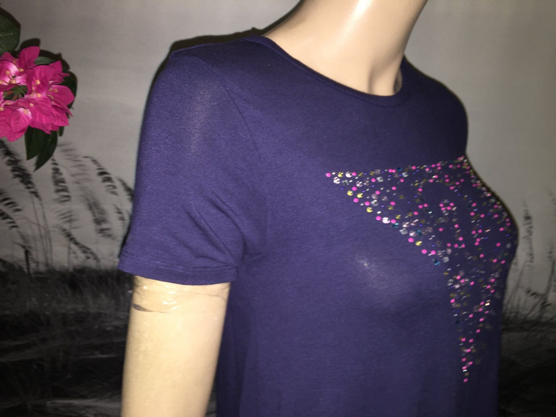 Guess T-shirt: Blouse / Bluse GUESS  Taille / Grosse S-M – Usato da Cossonay-ville venduto da Super-Price-Quality 5