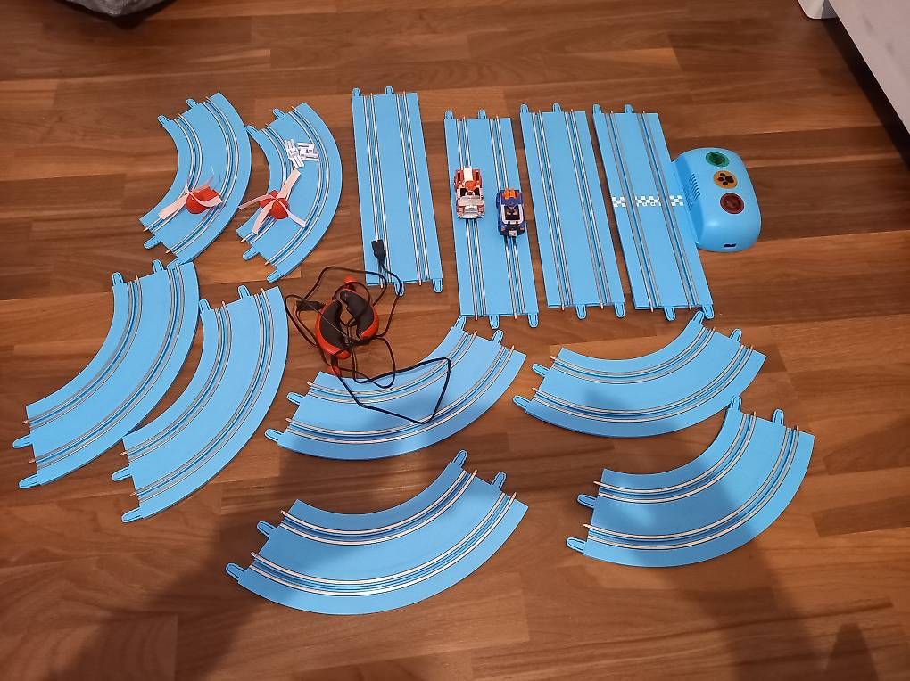 Piste: Carrera my First Paw Patrol – Usato da Gontenschwil venduto da Schrauber3 2