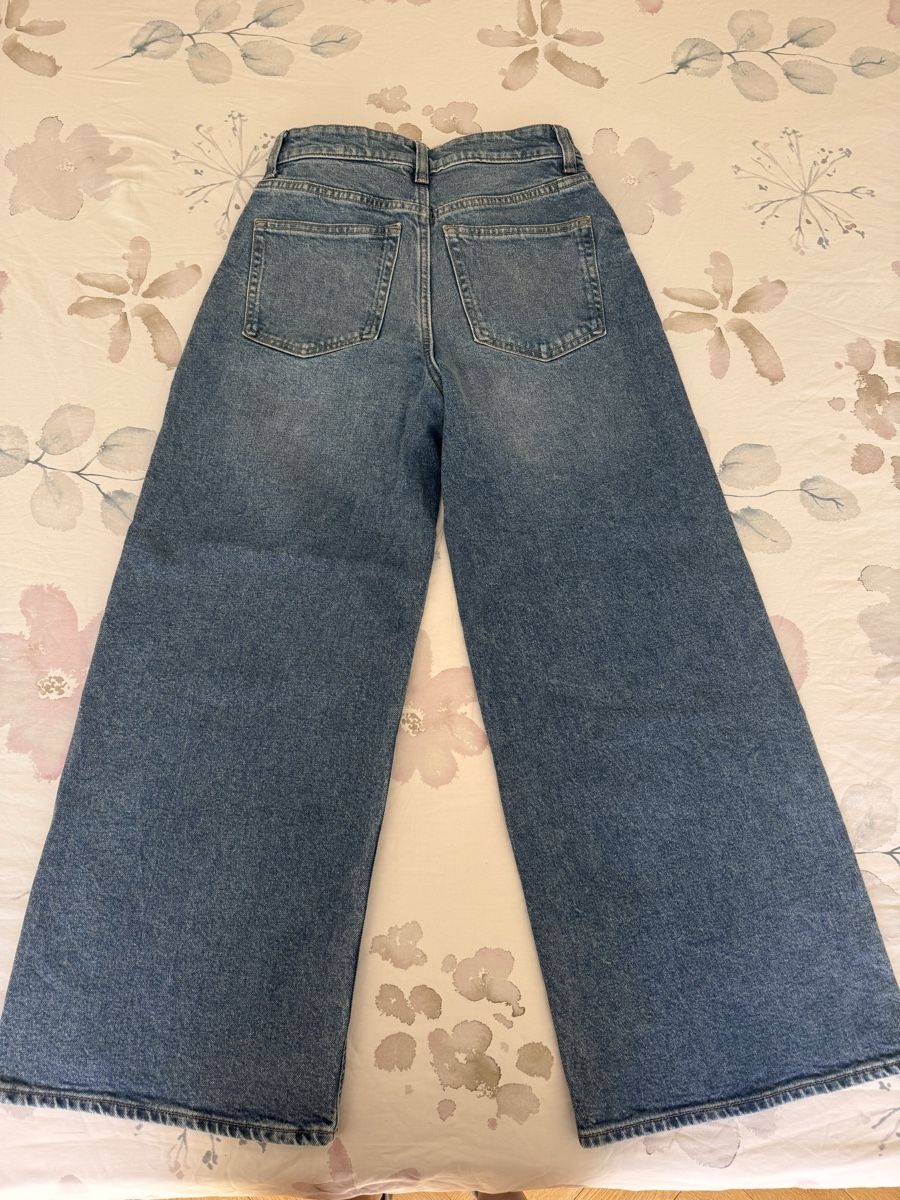 H&M Jeans: Jeans H&M chiaro – D'occasion à Genève par fed_5n52 1