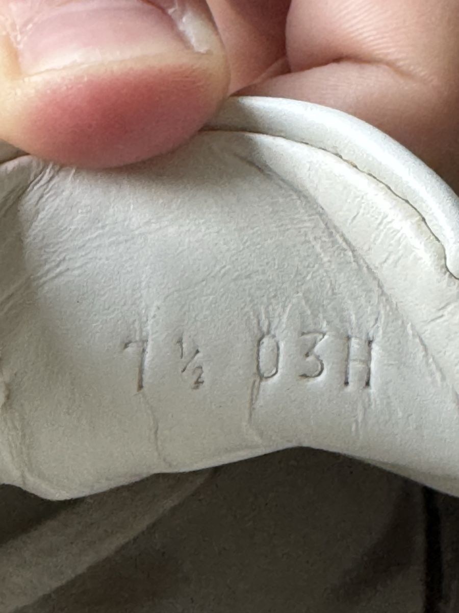 Gucci Scarpe da uomo: Gucci Sneaker weiss mit Biene – Usato da Villmergen venduto da van_xv9t 4