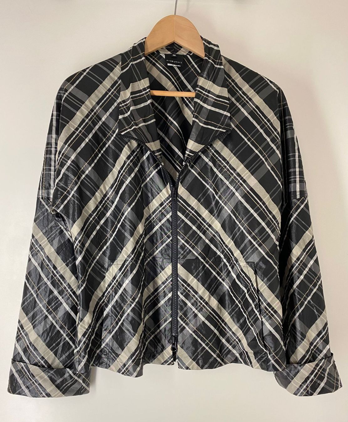 Jacken: Eva Kyburz Jacke Damen Gr. 36 – Neu (gemäss Beschreibung) aus Frauenfeld von LIL_NA
