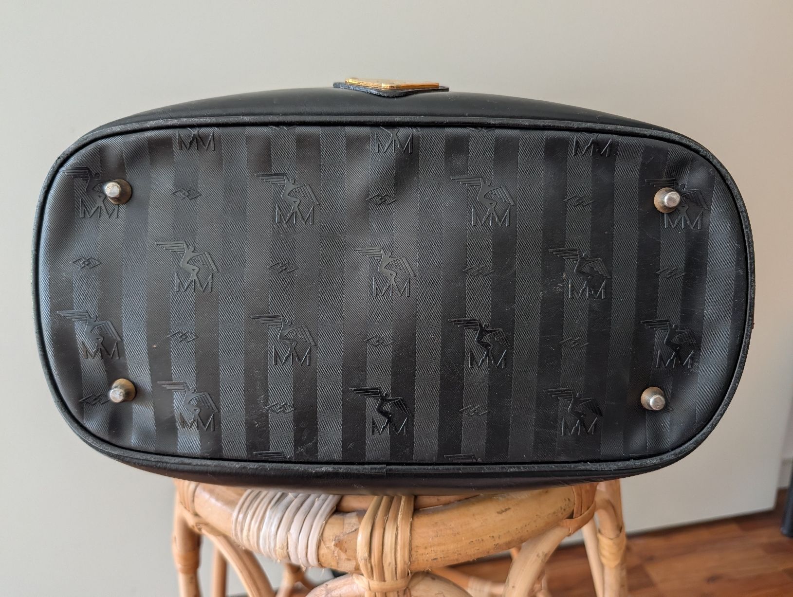 Maison Mollerus Sacs femmes: Maison Mollerus Beuteltasche schwarz mit Gold – D'occasion à Zürich par Time14 2