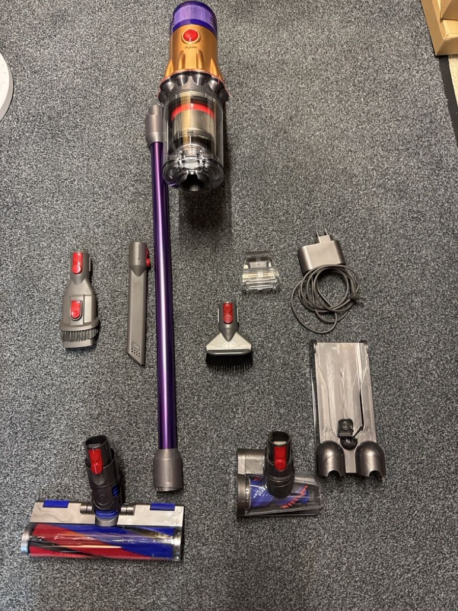 Dyson Aspirapolveri & Accessori: Dyson v12 Detect™ slim absolute – Usato da Landquart venduto da Nnf007