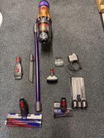 Dyson v12 Detect™ slim absolute
