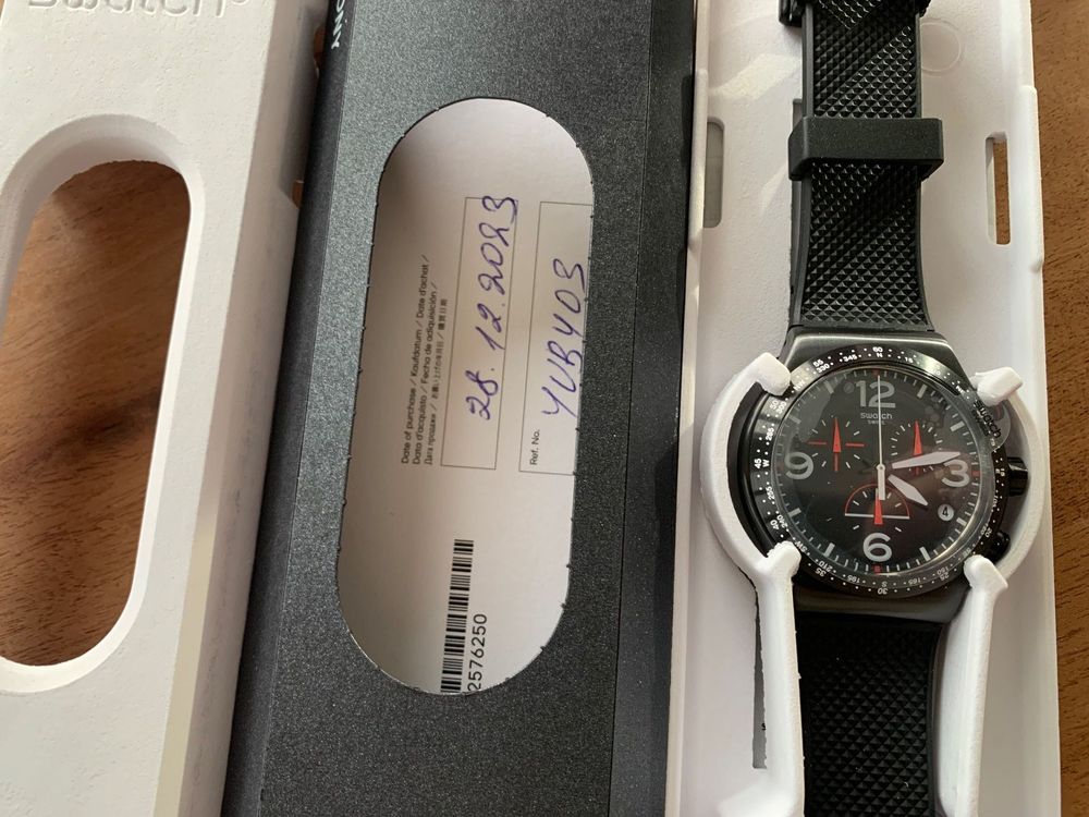 Swatch Irony Chrono BLACK IS BACK YVB403 new Neupreis 195