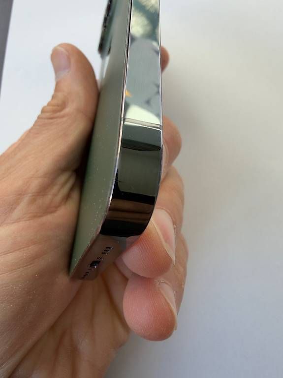 Telefoni cellulari / Smartphones: iPhone 13 Pro 256Gb – Usato da Contra venduto da Damiantico 3