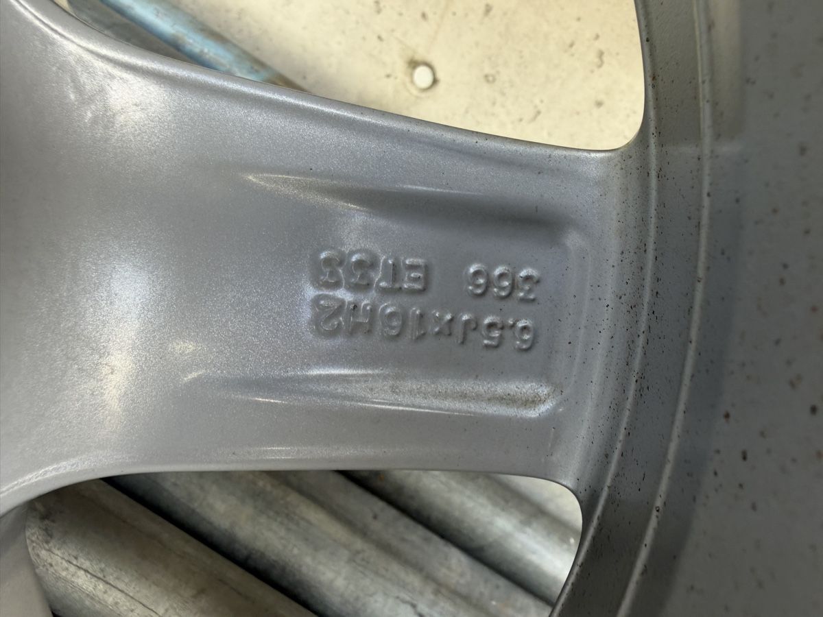 Volkswagen Pneumatici & Ruote complete: Original VW Sharan/Tiguan – Usato da Mollis venduto da BSL10 5