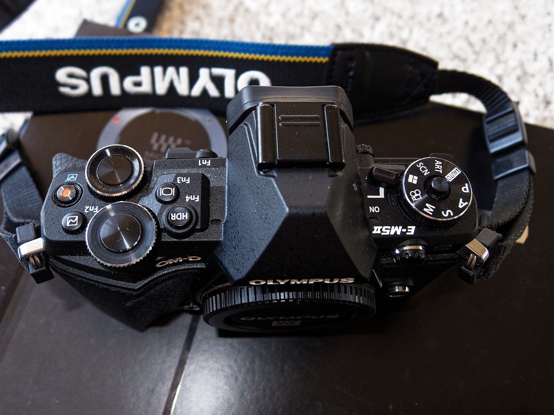 Olympus Kamera: Olympus OM-D  E-M5 II   Body mit Zubehör – Gebraucht aus Aristau von Curtis11 1