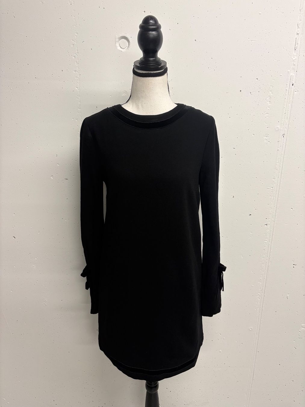Dsquared2 Kleider: DSQUARED2 kurzes Kleid Gr. 36 Wolle Samt Langarm – Neu (gemäss Beschreibung) aus Regensdorf von secondchancefashion