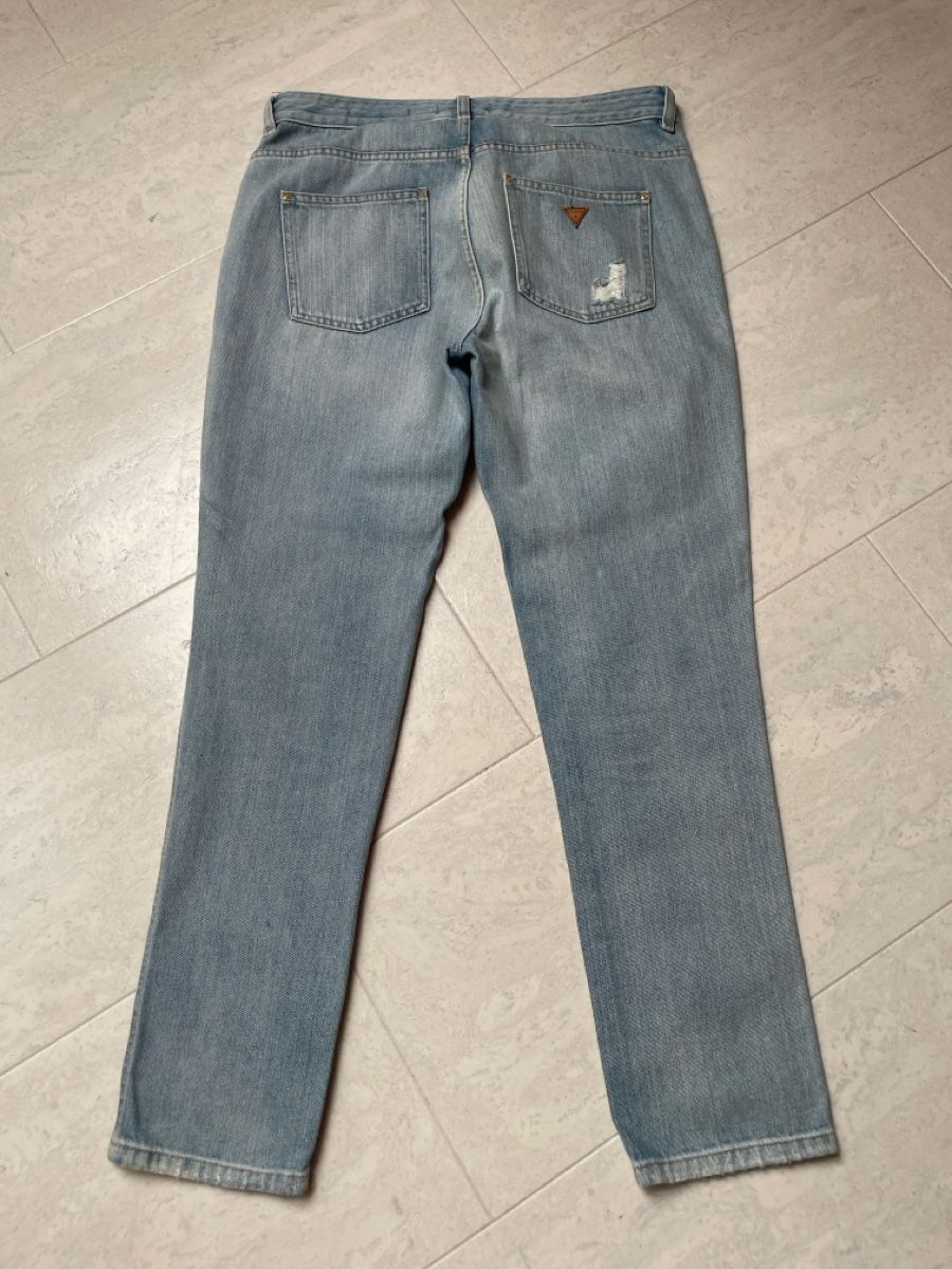 Guess Jeans: Guess Jeans, Boy Fit, hellblau, destroyed - Grösse 29 – Neu (gemäss Beschreibung) aus Uster von fas_q2ft 1