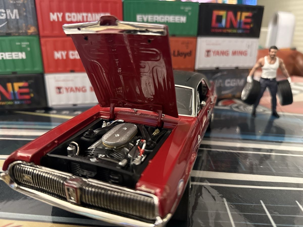 Mercury Modellautos: Mercury Cougar 1:18 Prunkstück – Neu (gemäss Beschreibung) aus Basel von Zomeg 2