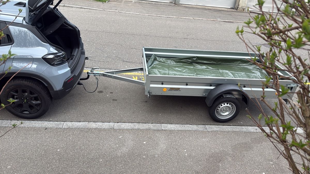 Anhänger: Praktischer Anhänger für Gartenabfälle,Top Zustand! – Neu (gemäss Beschreibung) aus Schlieren von 5Dollarshop