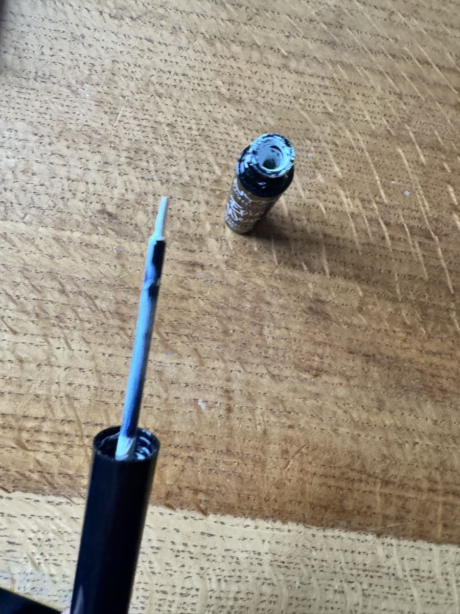 Make-up: verschiedene Eyeliner NYX, Bareminerals usw – Usato da Siebnen venduto da koschitoschi 3