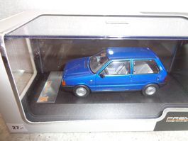 PremiumX 1:43 Classic Car Fiat Uno 1983