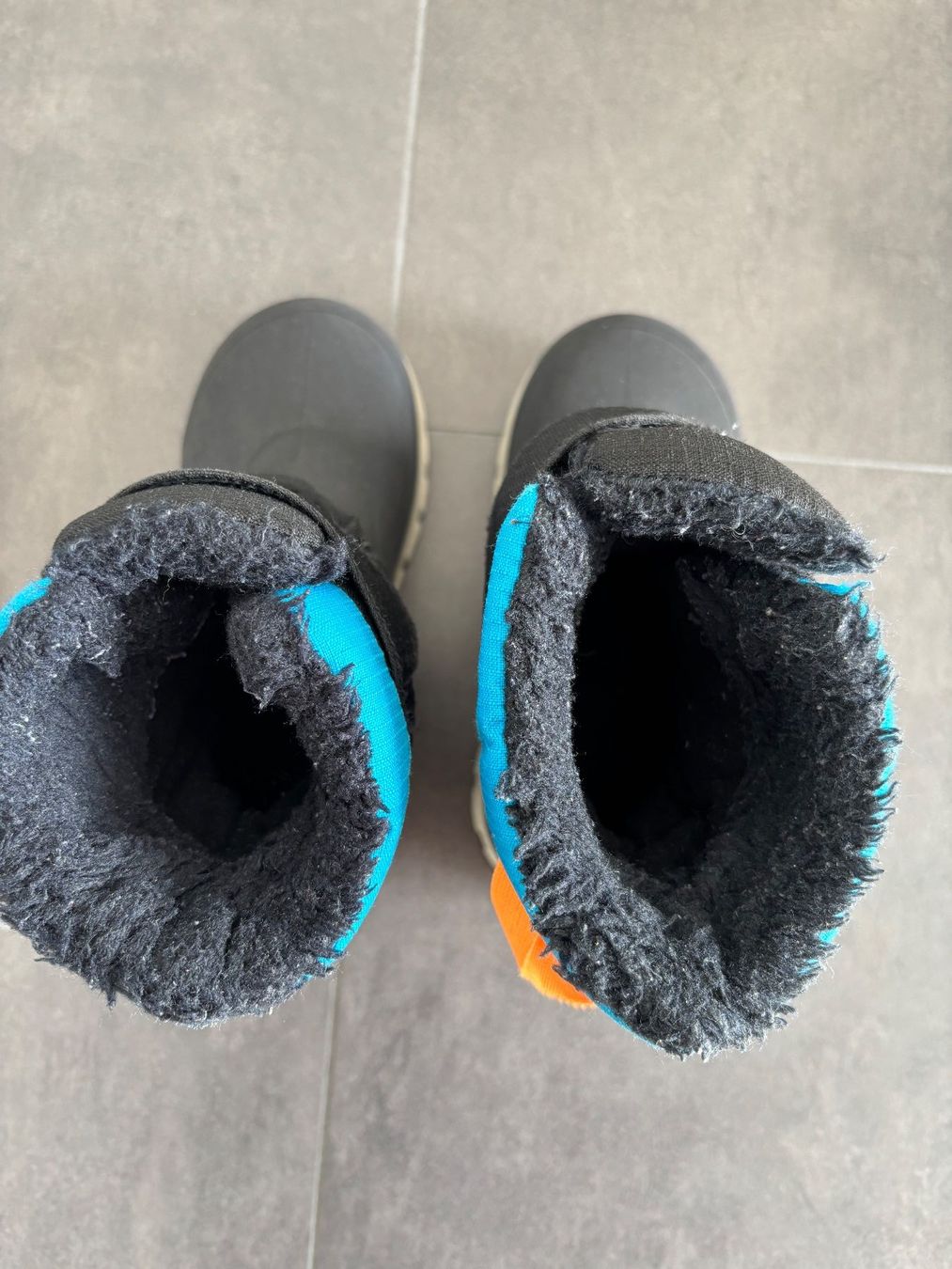 Decathlon Scarpe per ragazzi: Decathlon Schneestiefel Grösse 29 – Usato da Oberägeri venduto da MariaLehman 4