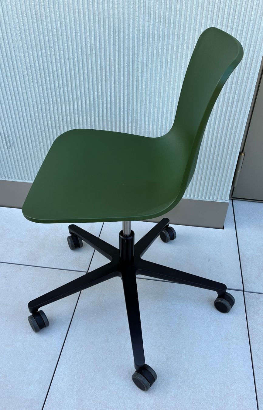 Vitra Stühle: Vitra Original HAL Studio Jasper Morrison – Gebraucht aus Zürich von ste_9q6c 1