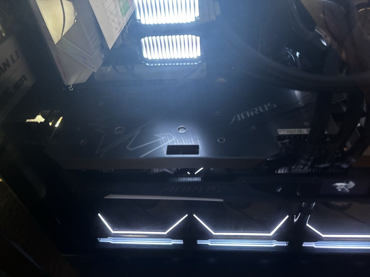 Amd Schede grafiche: GIGABYTE 6900xt Grafikkarte – Nuovo (secondo la descrizione) da Murgenthal venduto da sah_t8n7 1