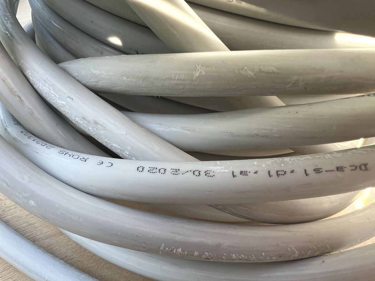 Fiches d'alim.: Elektroartikel Elektobedarf Installation Handwerker – Neuf (Voir description) à Halden par Satellite 9