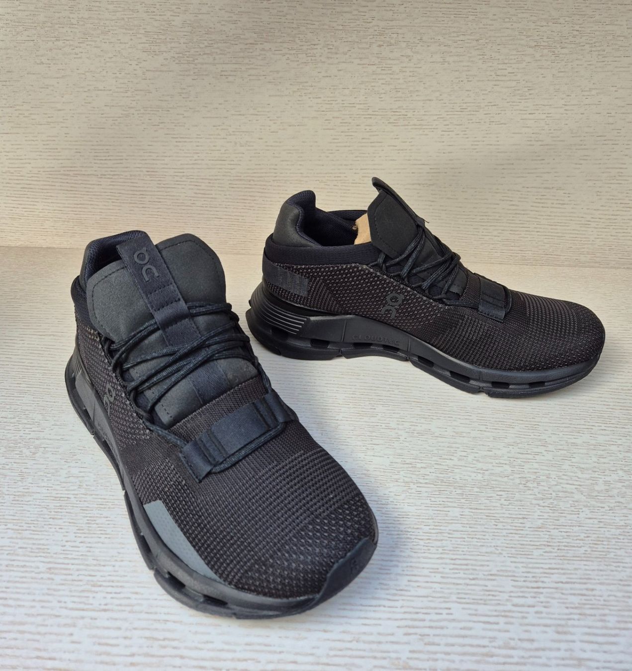 On Damenschuhe: ON  Cloudnova  Schwarz  Grösse 39 – Neu (gemäss Beschreibung) aus Buochs von Cats_nw 1