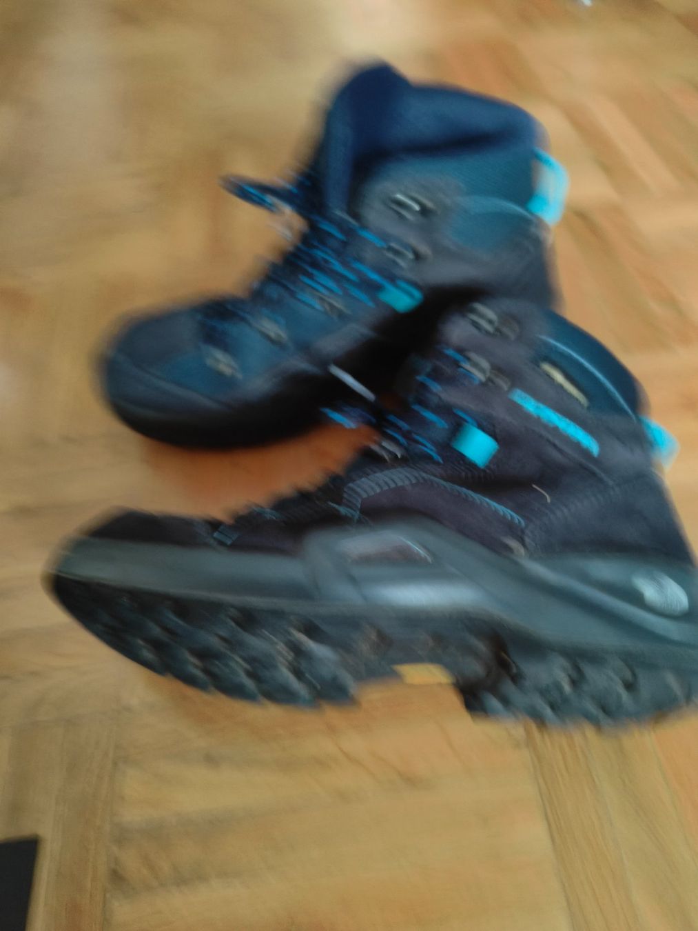 Lowa Chaussures garçon: Wanderschuhe – D'occasion à hedingen par rebimora 1