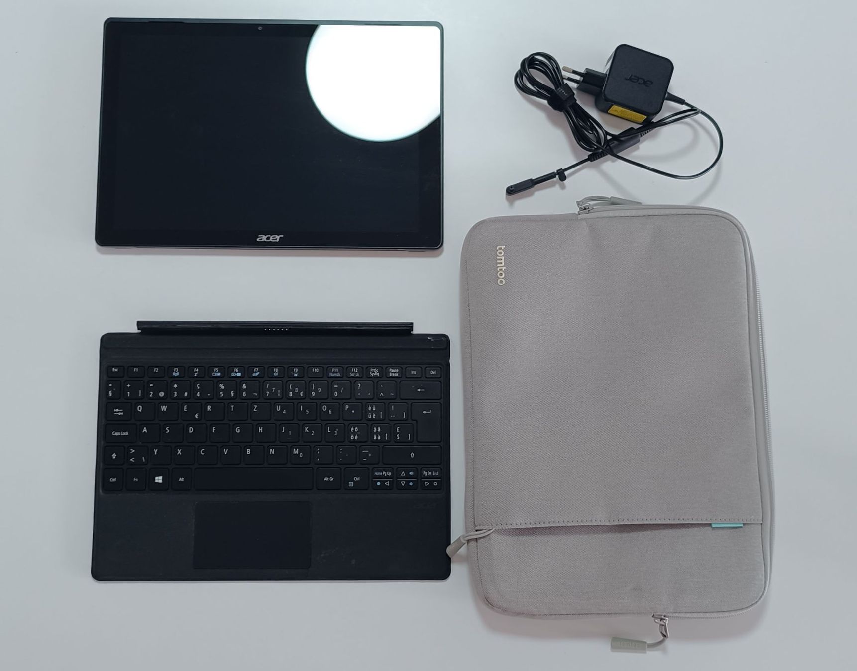 Acer Notebook: Notebook Tablet Acer 11" Touchscreen Intel i5 8GB RAM – Usato da Emmenbrücke venduto da pbi_8wvc 2