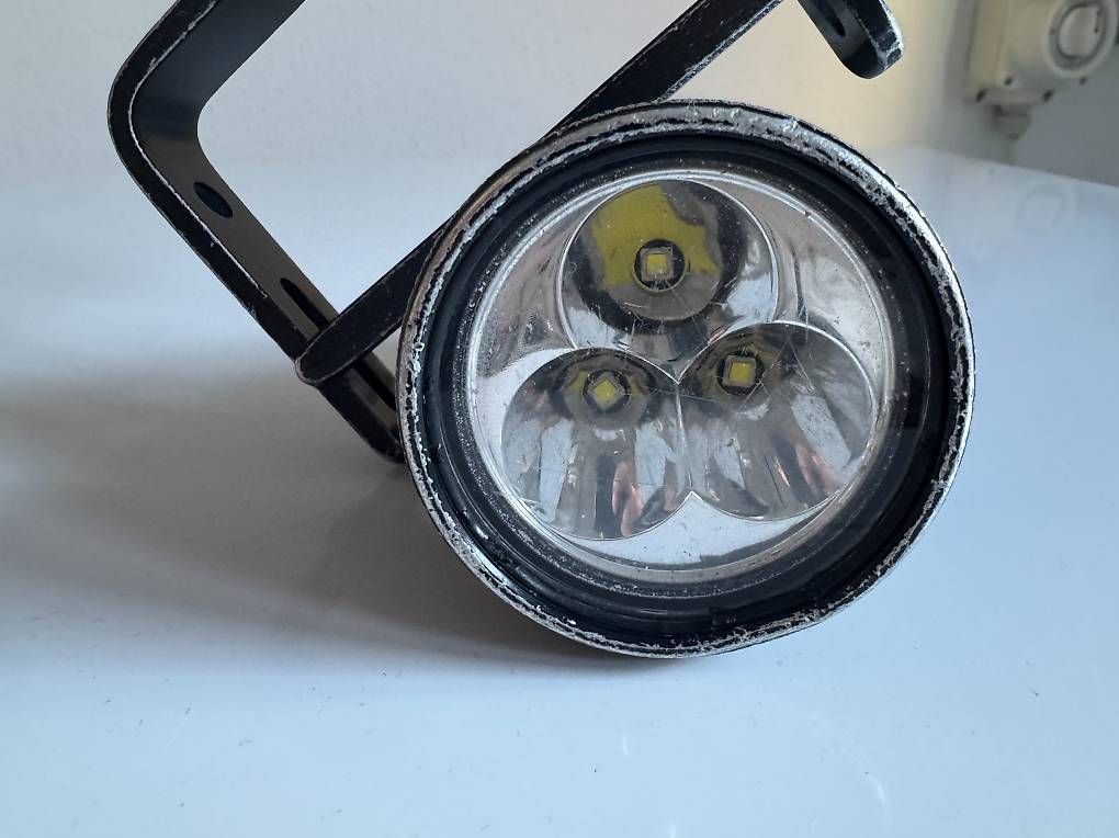Lampade: Tauchen GRALmarine Lampenkopf 3XML-2 – Usato da Rorschacherberg venduto da joe_22d8 1
