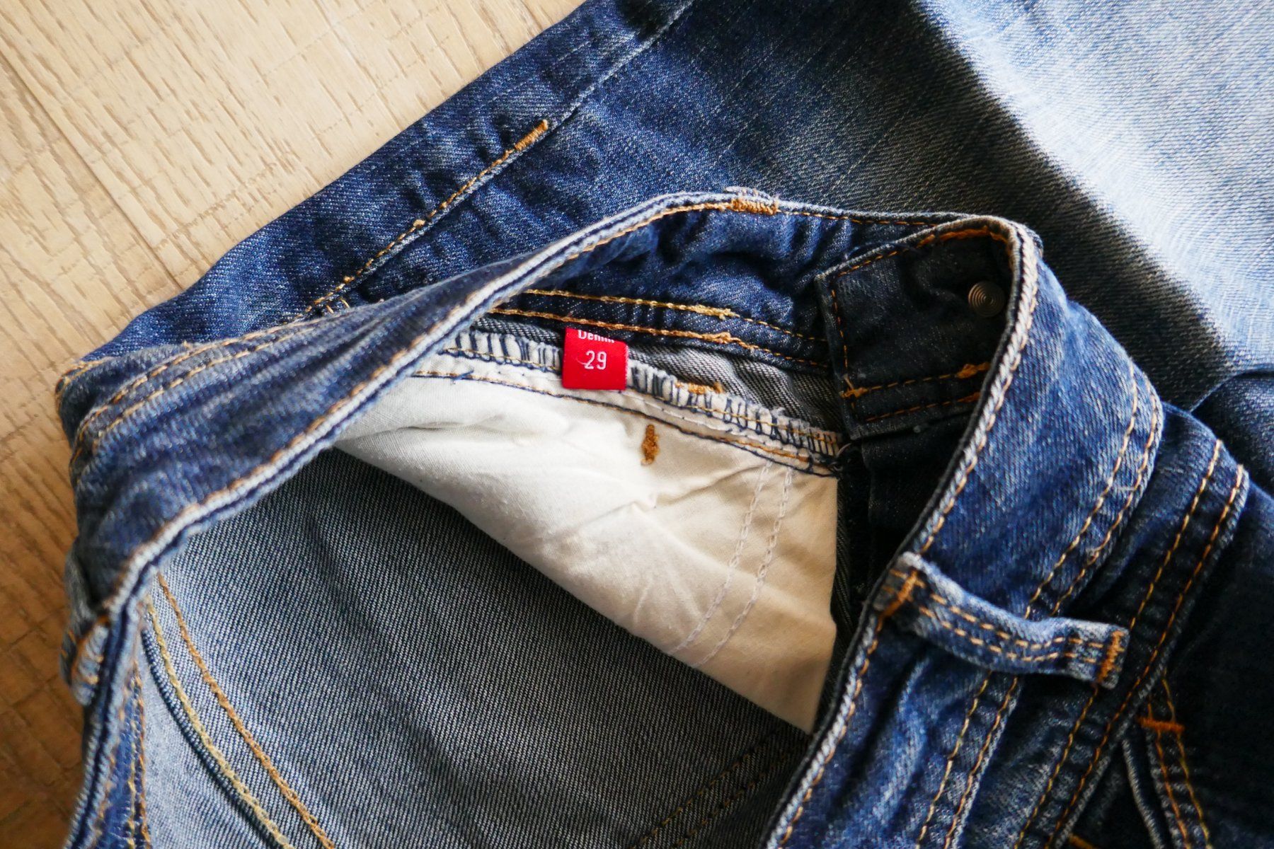 Esprit Jeans: Capri-Jeans edc Esprit, Gr. 29 – Usato da Port venduto da uzuku 2