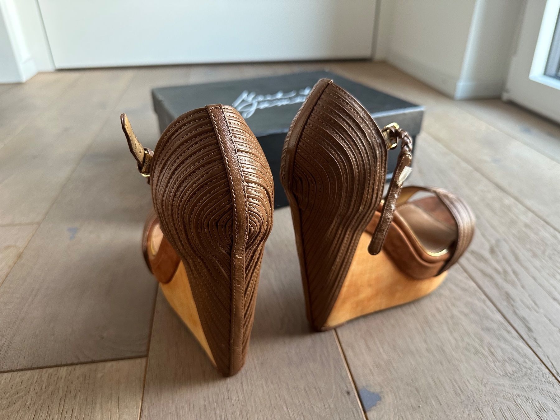 Scarpe da donna: Badgley Mischka leather Sandal, – Usato da Zug venduto da Nat.yushkevich 8